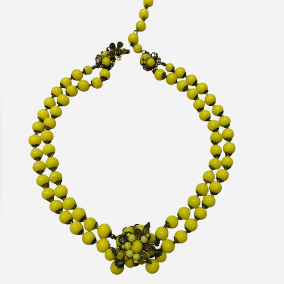 Miriam Haskell Jewelry - Miriam Haskell by Frank Hess 1940’s Yellow Glass Beads Necklace